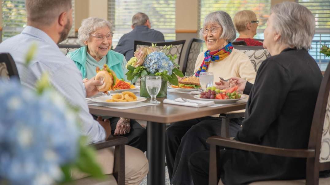 Clearbrook Inn : Senior Care Community in Silverdale, WA | 98383