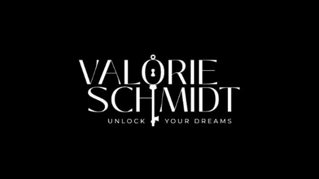 Valorie Schmidt : Trusted Real Estate Agent in Barrington, IL